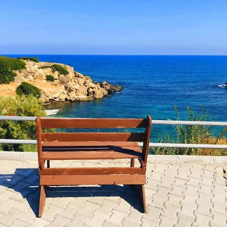 Sea & Sky At Escape Beach Aparthotel *